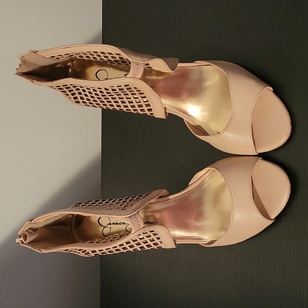 Jessica Simpson 4" Nude Heels